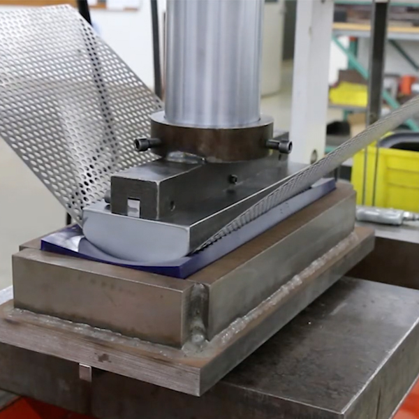 Large Radius Forming 600×600 Large Radius Forming 600x600 1